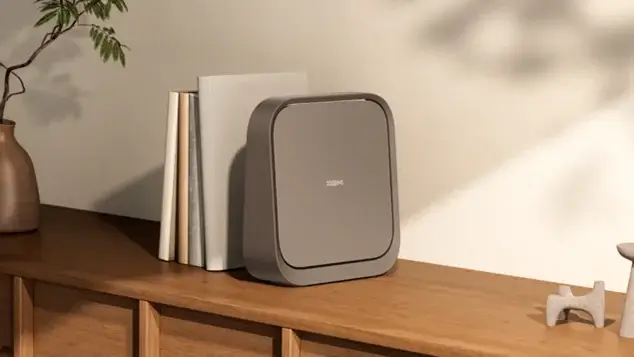 elfin_flip_4k_portable_projector.webp